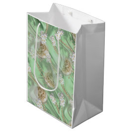 Groene Zijde en Ivory Champaign Pearls Medium Cadeauzakje