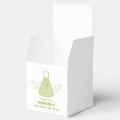 Groene, zoete chemistry bruiloft voor voetballen bedankdoosjes (Geopend)