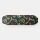 Groene Zombie Spooky Halloween Skateboard (Horizontaal)