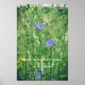 Groene zomerweide met blauwe bloemen poster (Voorkant)