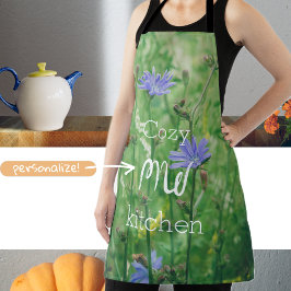 Groene zomerweide met blauwe bloemen schort