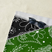 groene zwarte boho bloemige paisley meisjes volley strandlaken (In situ)