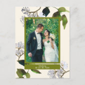 Groenen en Bloemen Net Getrouwd Fotoaankondiging Aankondigingskaart (Voorkant)