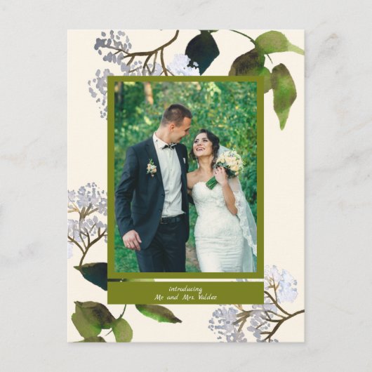 Groenen en Bloemen Net Getrouwd Fotoaankondiging Aankondigingskaart (Voorkant)