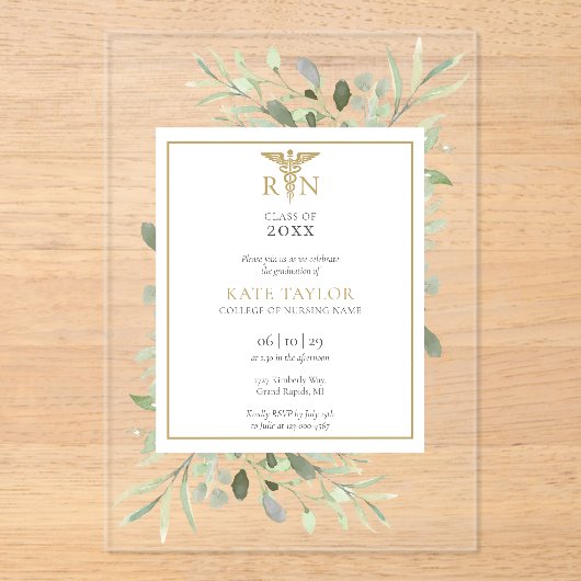 Groenvoorziening Goud RN Verpleegkundige Afstudeer Acryl Uitnodigingen (Voorkant)