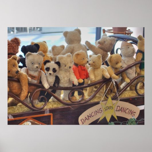 Groep van Antiek Teddy Bears Poster (Voorkant)