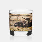 Groep van Longhorns die in Gebied Noodlijdend Hout Whisky Glas (Achterkant)