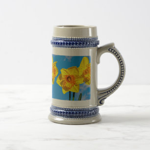 Groep van narcissen gouden medaille bloemen bierpul