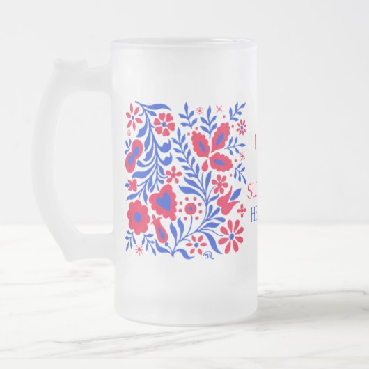 Groep van Sloveense erfgoedMok Matglas Bierpul (Links)