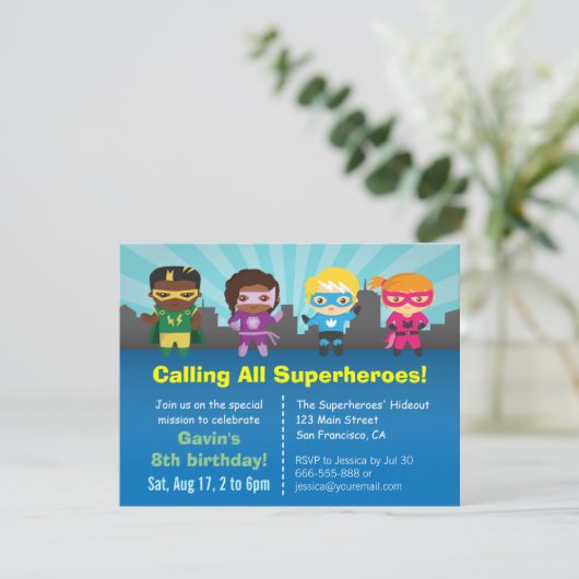 Groep van Superhero Kids verjaardagsfeestje uitnod Kaart (Staand voorkant)