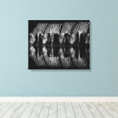 Groep vlaktezebra's drink 's nachts samen canvas afdruk (Insitu (Houten vloer))