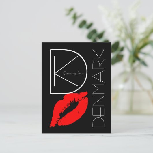 Groeten uit Denemarken Rode Lipstick Kiss Black Briefkaart (Staand voorkant)
