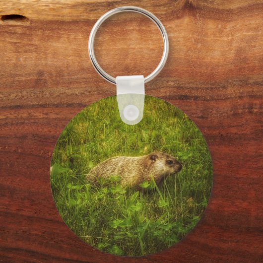 Grondhog in een veld sleutelhanger (Voorkant)