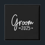 Groom Est 2025 Getrouwd bruiloft Verloving Krijgen Magneet<br><div class="desc">Groom Est 2025 Getrouwd bruiloft Verloving Klaar</div>
