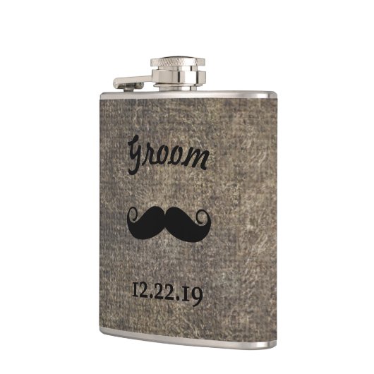 Groom Flask Mustache Heupfles (Links)