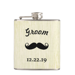 Groom Flask Mustache Heupfles