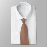 Groom Groomsmen Initialen Zacht Bruin Huwelijk Stropdas<br><div class="desc">Groom Groomsmen Initialen Zacht Bruin Huwelijk. Een stijlvol stropdas in een warme mocha bruin voor de bruidegom en zijn bruidsjonkers. Verborgen op de rug kun je de initialen gemakkelijk personaliseren, zodat er geen misverstand kan zijn over wie het stropdas van wie is! De kleur en het lettertype van de initialen...</div>