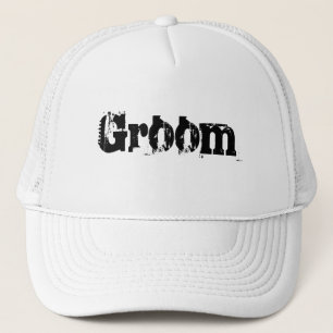 Groom pet