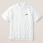 Groom Polo Shirt<br><div class="desc">Groom Polo Shirt getoond in wit met zwarte geborduurde tekst.</div>