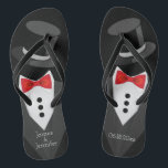 Groom Tuxedo Custom Teenslippers<br><div class="desc">Groom tuxedo teenslippers! Personaliseer en voeg de bruid en groomnamen toe. Ook de trouwdatum. De teenslippers van de bruid zijn ook beschikbaar.</div>