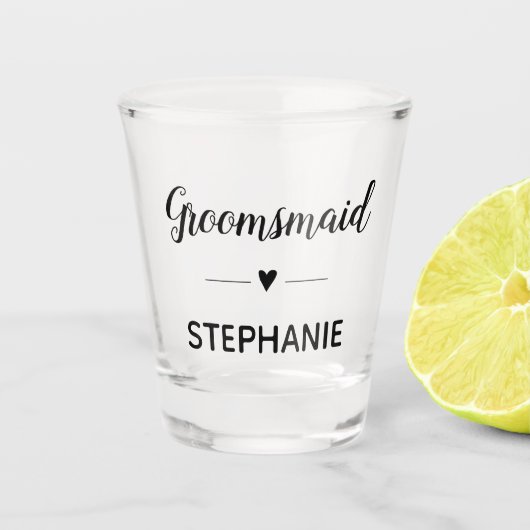 Groomsmaid Black Script Monogrammed Wedding Shot Glas (Voorkant)