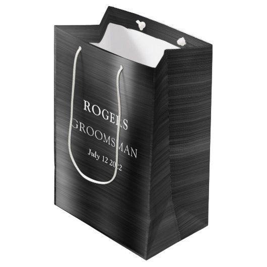 Groomsman Black Brushed Metal Medium Cadeauzakje (Voorkant Gekanteld)