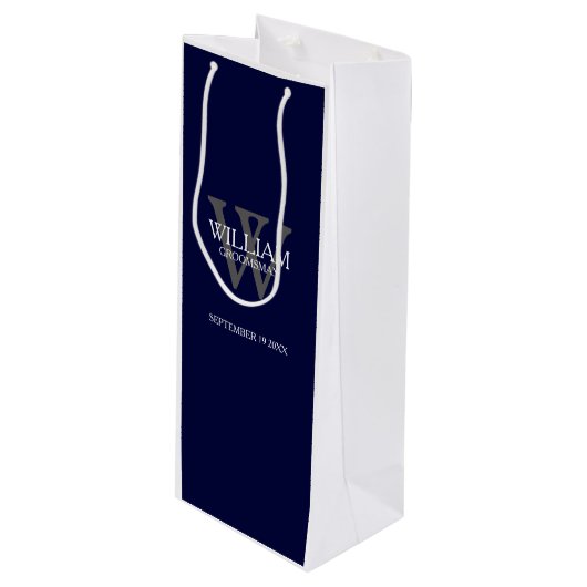 Groomsman Gift Custom Modern Navy Blue Wijn Cadeautas (Voorkant Gekanteld)