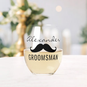 Groomsman naam snor trouwdatum wijnglas zonder voet