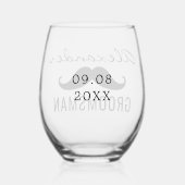 Groomsman naam snor trouwdatum wijnglas zonder voet (Achterkant)