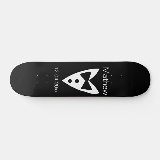 Groomsman Naam toevoegen Jaar Black Bow shirt stro Persoonlijk Skateboard (Horizontaal)