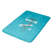Groot aqua turquoise blauw monogram badmat (Gekanteld)