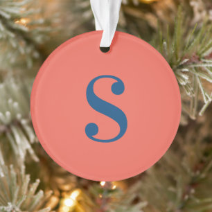 Groot blauw monogram op Sinaasappel Ornament