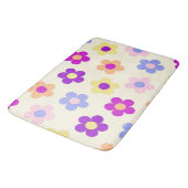 Groot Bloemenstroomontwerp - Gele achtergrond Badmat (Gekanteld)