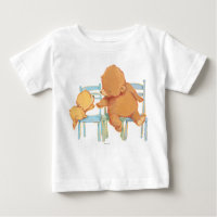 Groot bruin Beer helpt kleine gele Beer