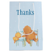 Groot bruin Beer helpt kleine gele Beer Medium Cadeauzakje (Achterkant)