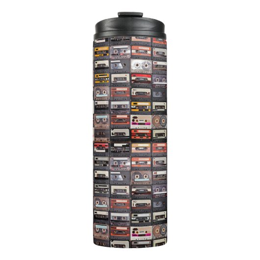 Groot collectie audiocassettes thermosbeker (Voorkant)