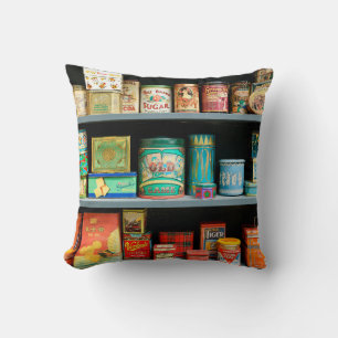 Groot collectie kleurrijke  blikken met display kussen