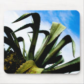 Groot groen, vloeibaar Plant met Bright Blue Sky Muismat (Voorkant)