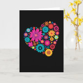 Groot hart gemaakt van gekleurde bloemen kaart (Gele Bloem)