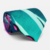 Groot helder roze bloemenpatroon stropdas (Opgerold)