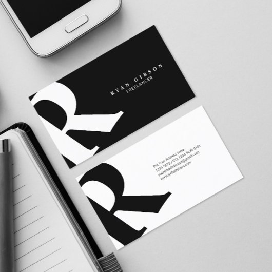 Groot Initiaal | Moderne typografie | Zwart Visitekaartje