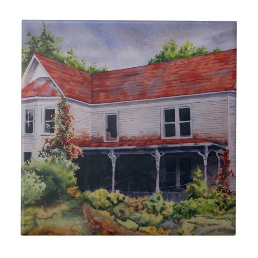 Groot oud verlaten wit huis met wijnstokken tegeltje (Voorkant)