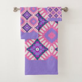 Groot roze Paarse geometrisch Bad Handdoek