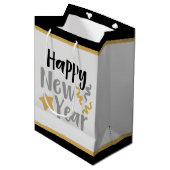 Groot zwart goud Happy Nieuwjaarsfeest Medium Cadeauzakje (Voorkant Gekanteld)