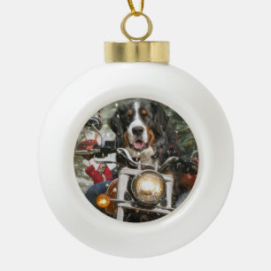 Groot-Zwitserse bergritten motorfiets kerst Keramische Bal Ornament