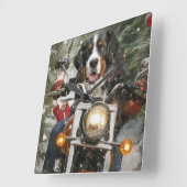 Groot-Zwitserse bergritten motorfiets kerst Vierkante Klok (Hoek)