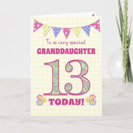Grootdochter 13th Birthday Primroses Bunting Kaart (Voorkant)