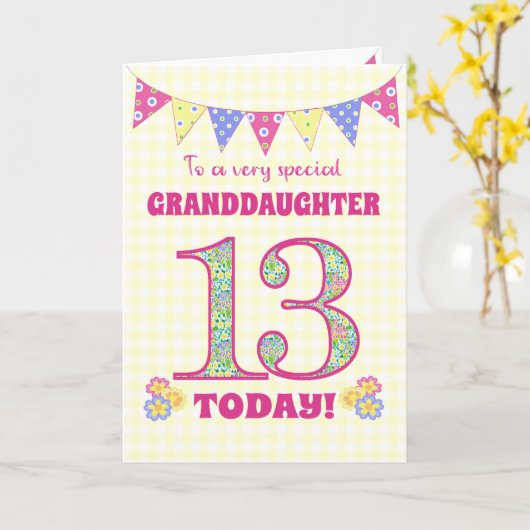 Grootdochter 13th Birthday Primroses Bunting Kaart (Gele Bloem)