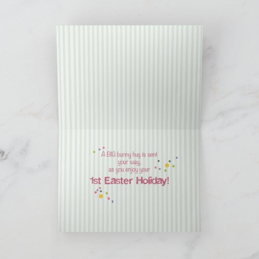Grootdochter First Pasen, Bunny Ribbon op Stripe Feestdagen Kaart (Binnen)