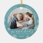 Grootkinderen maken grote foto van het leven keramisch ornament (Voorkant)